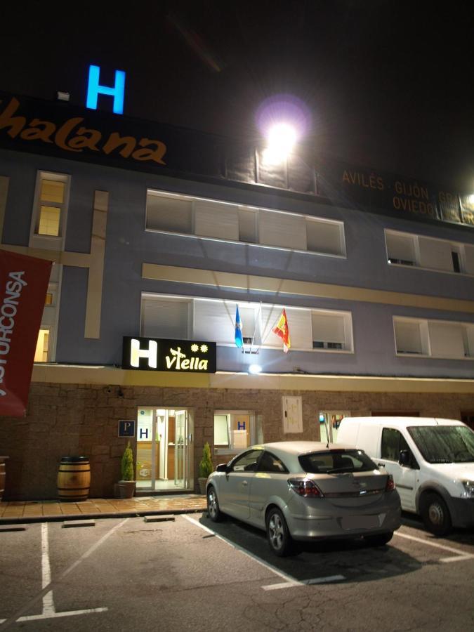Pension Viella Asturias Oviede Extérieur photo